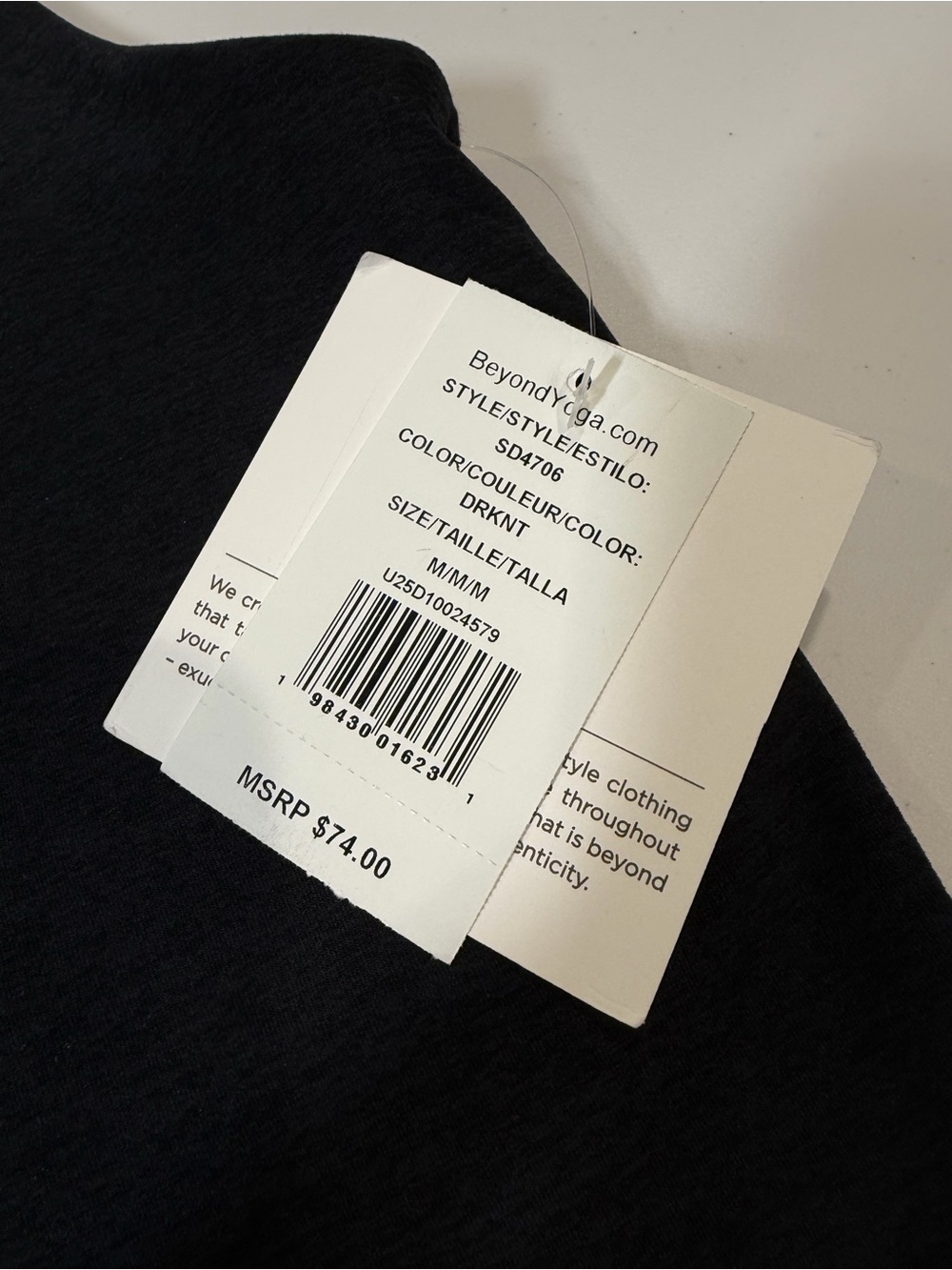 NWT Beyond Yoga Black V-Neck Crop Top - Picture 3 of 3